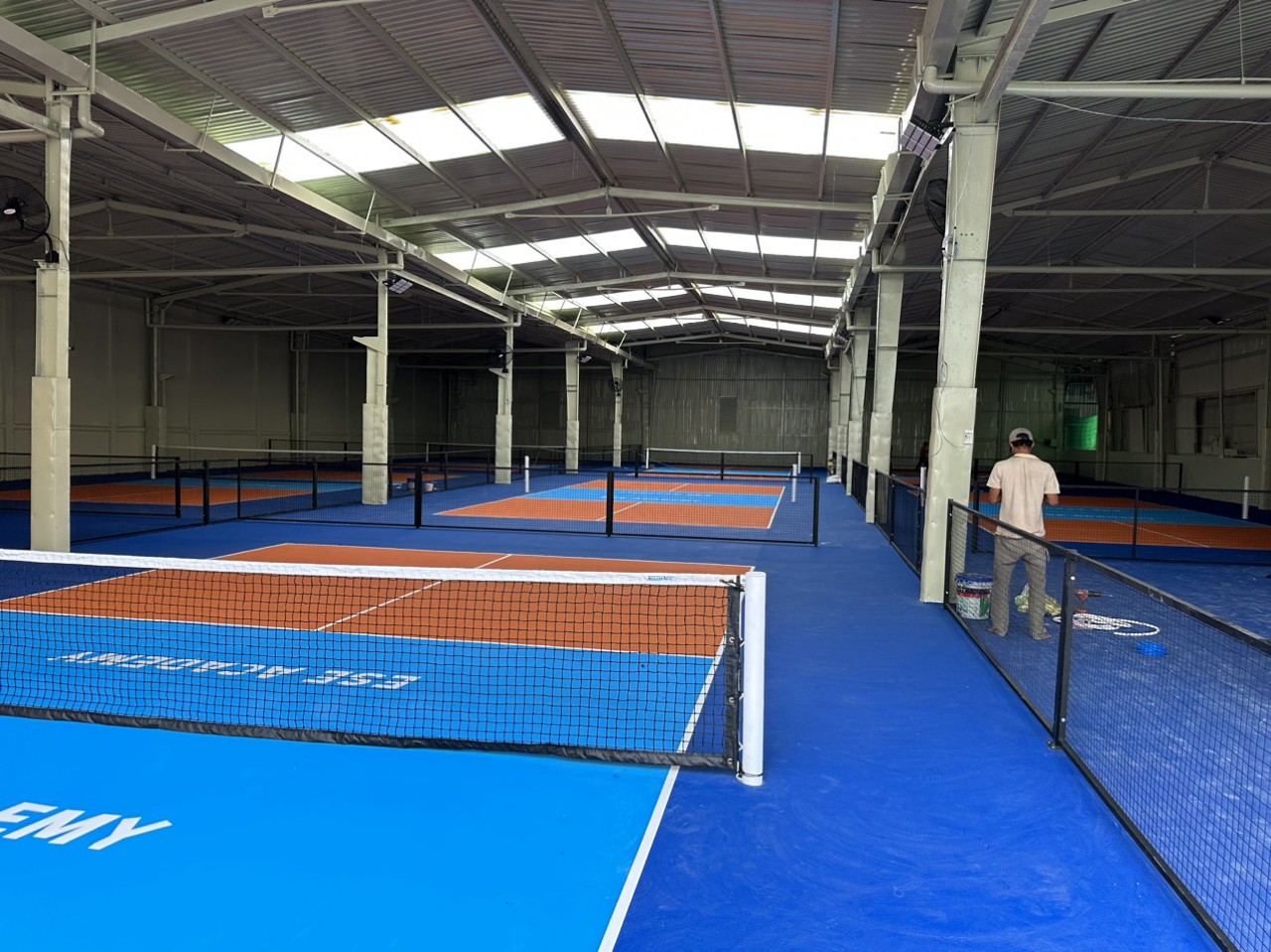 san_pickbleball_trong_nha